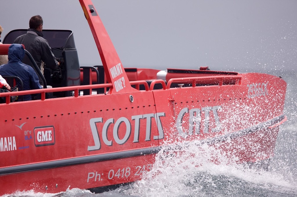 The Camera Cat IV takes choppy conditions like the trapeze artist, ’with the greatest of ease.’  ©  SW